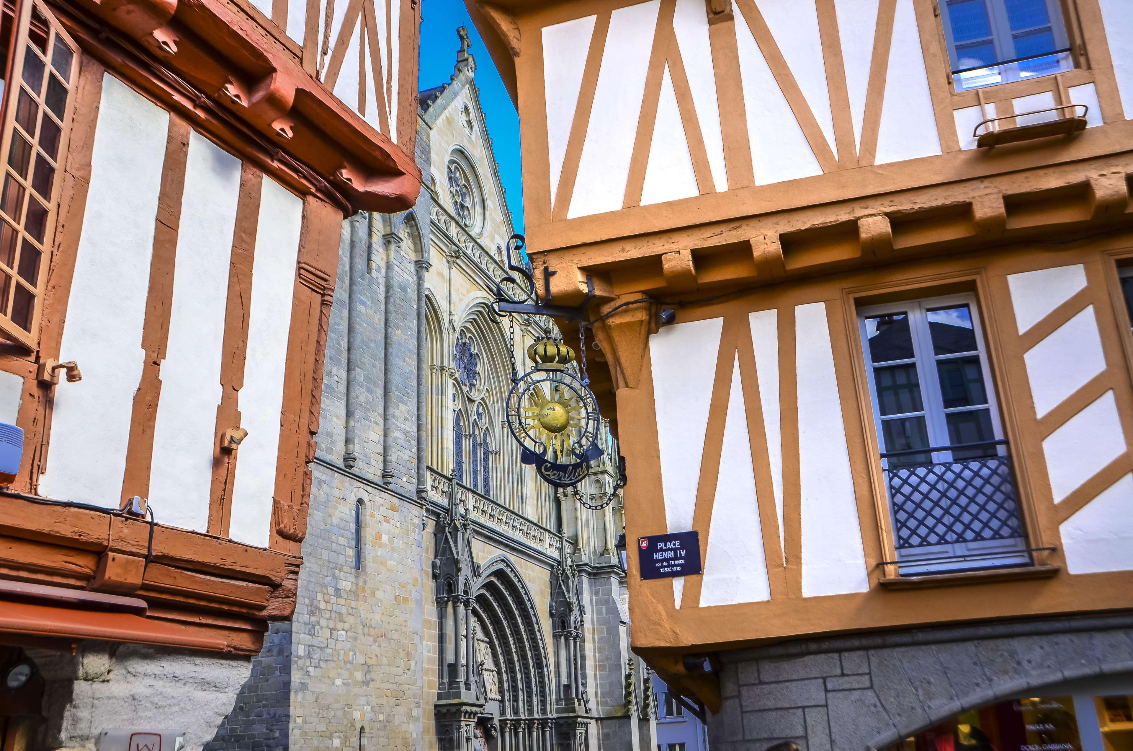 Kyriad Vannes Centre Ville Buitenkant foto