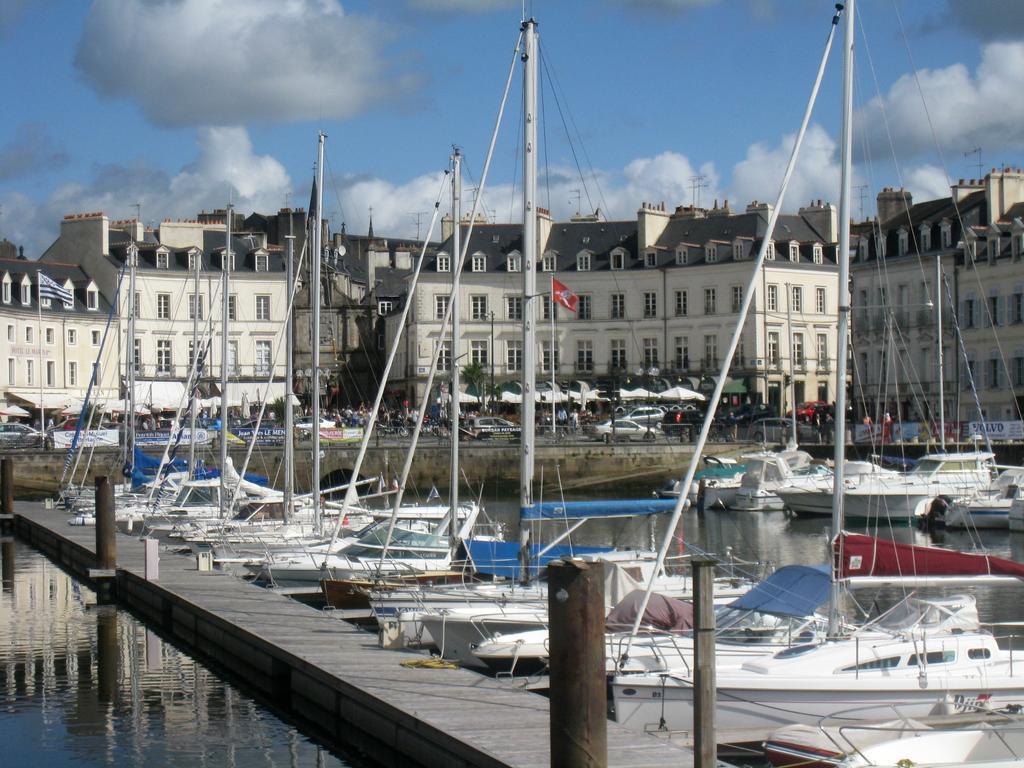 Kyriad Vannes Centre Ville Buitenkant foto